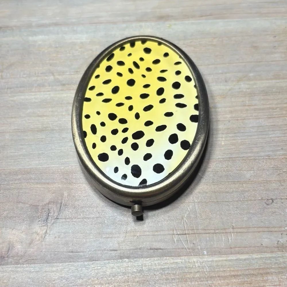 Vintage Style Animal Print Compact Mirror EPC